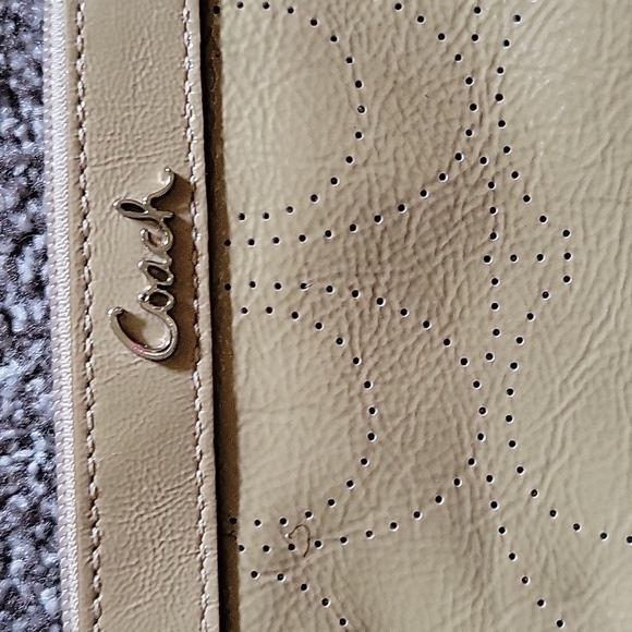 Coach Wristlet - Picture 2 of 6
